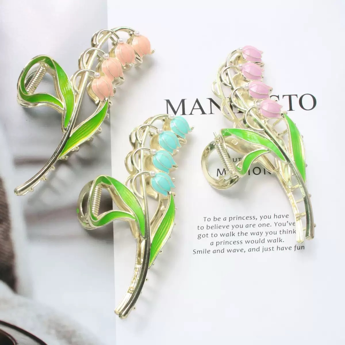 Outdoor Furniture Decor - Elegante Maiglöckchen-Blumen-Metallclip, hochwertiger Haarschmuck im Waldstil